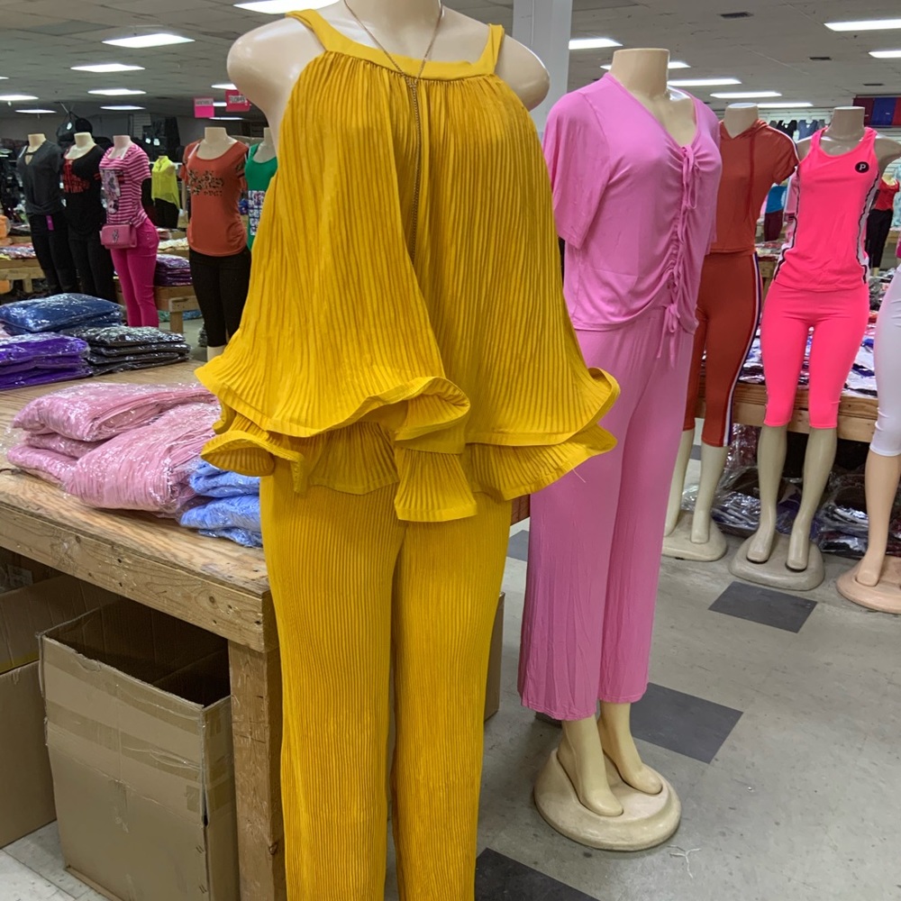 Wholesale The Elegant Pleated Outfit Opulence ☻ - Picture 4 of 6